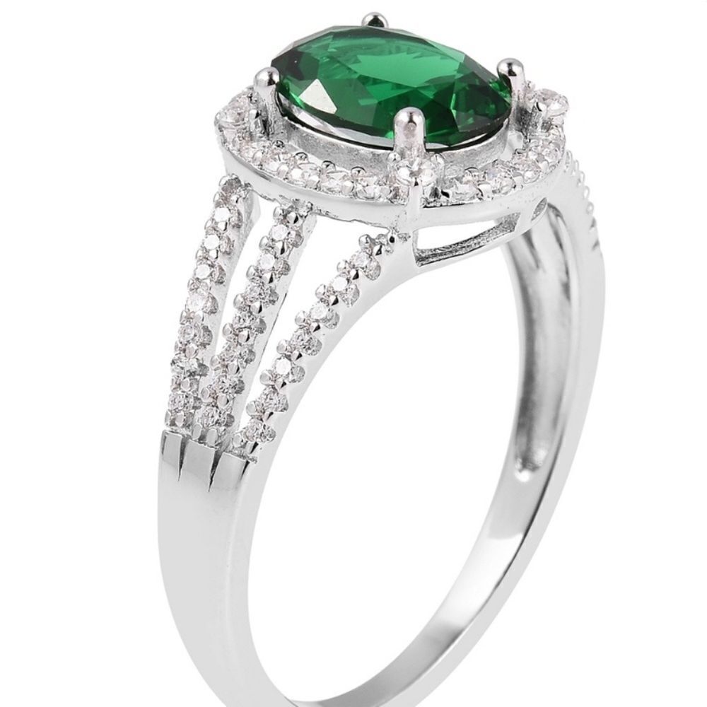 Simulated Peridot Ring‎ - Picture 2 of 7